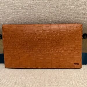 Hartmann Vintage Croc-Embossed Tan Leather Bifold Wallet